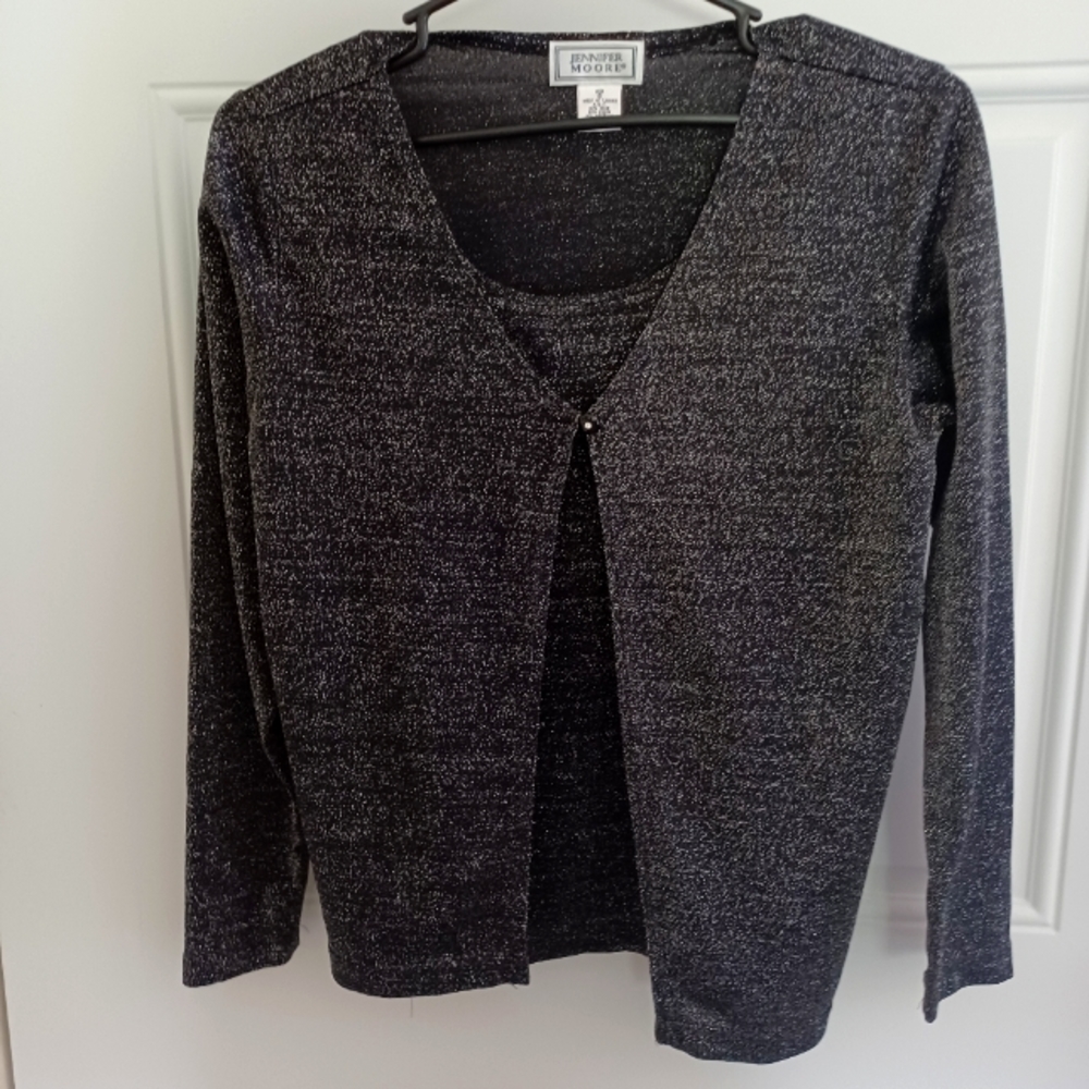 Jennifer Moore long Sleeved blouse
